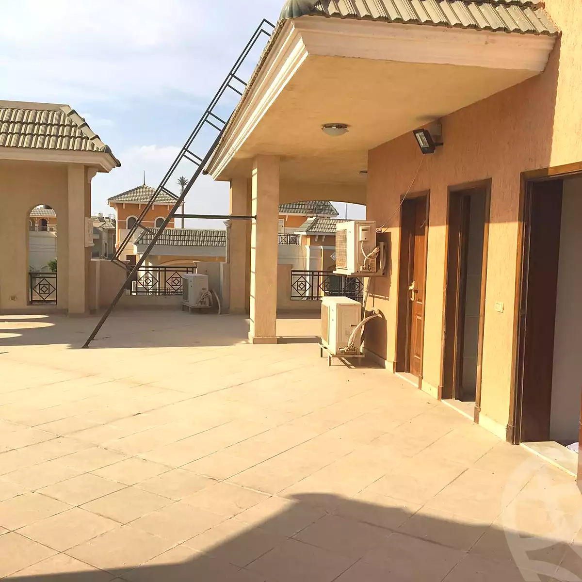 https://aqarmap.com.eg/ar/listing/6840957-for-rent-cairo-new-cairo-compounds-el-deyar-mokhabarat