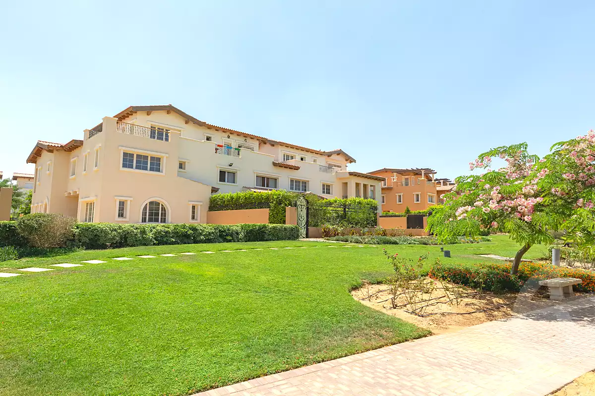 https://aqarmap.com.eg/en/listing/6841021-for-sale-cairo-new-cairo-compounds-hyde-park-parkway-hyde-park-compound