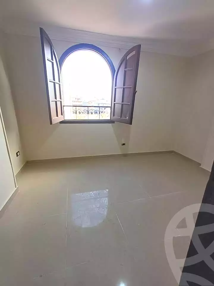 https://aqarmap.com.eg/en/listing/6841254-for-sale-alexandria-el-mandara-alex-el-mandara-bahri