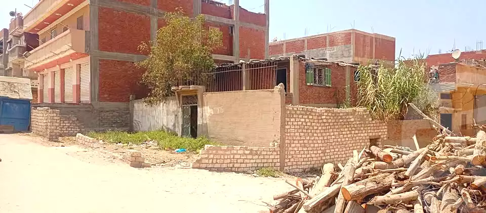 https://aqarmap.com.eg/en/listing/6841386-for-sale-alexandria-bys