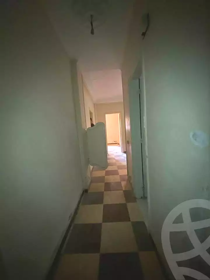 https://aqarmap.com.eg/en/listing/6841403-for-sale-alexandria-al-agamy-lbytsh-mecca-st