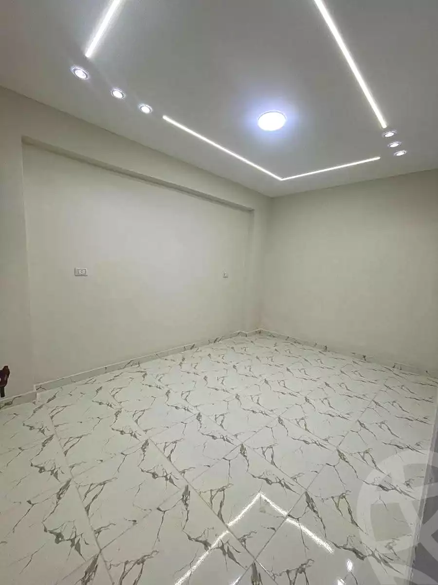 https://aqarmap.com.eg/ar/listing/6841811-for-sale-alexandria-al-agamy-el-hanouvel-abo-el-shawareb-st