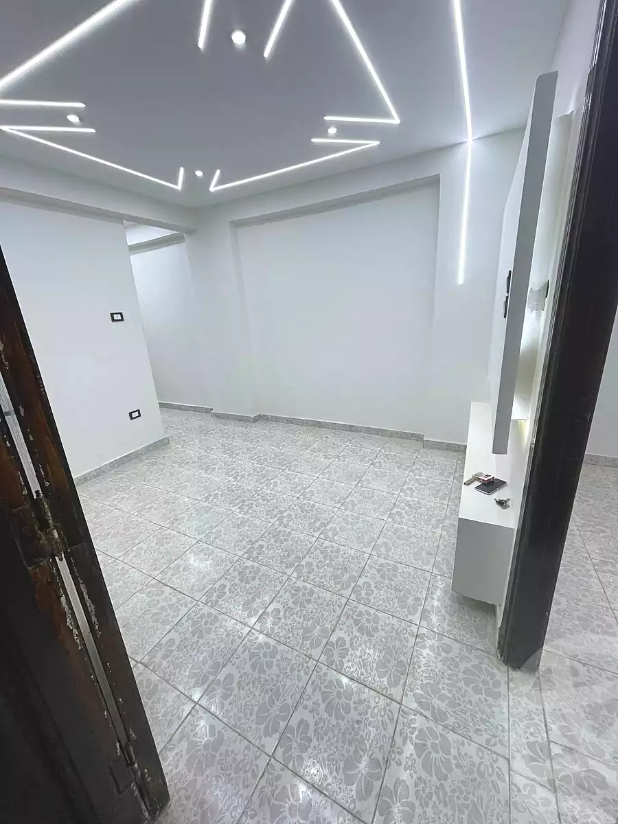 https://aqarmap.com.eg/en/listing/6841873-for-sale-alexandria-lsywf-el-falki