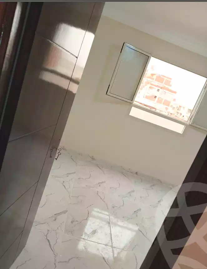 https://aqarmap.com.eg/en/listing/6841881-for-sale-alexandria-al-agamy-el-hanouvel-abo-bakr-el-sedeek-st
