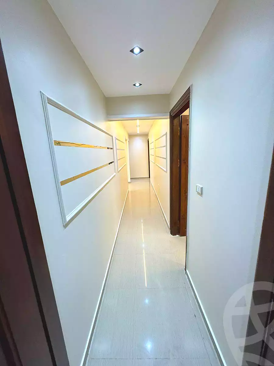 https://aqarmap.com.eg/ar/listing/6841956-for-sale-alexandria-miami-mahmoud-el-isawy-st
