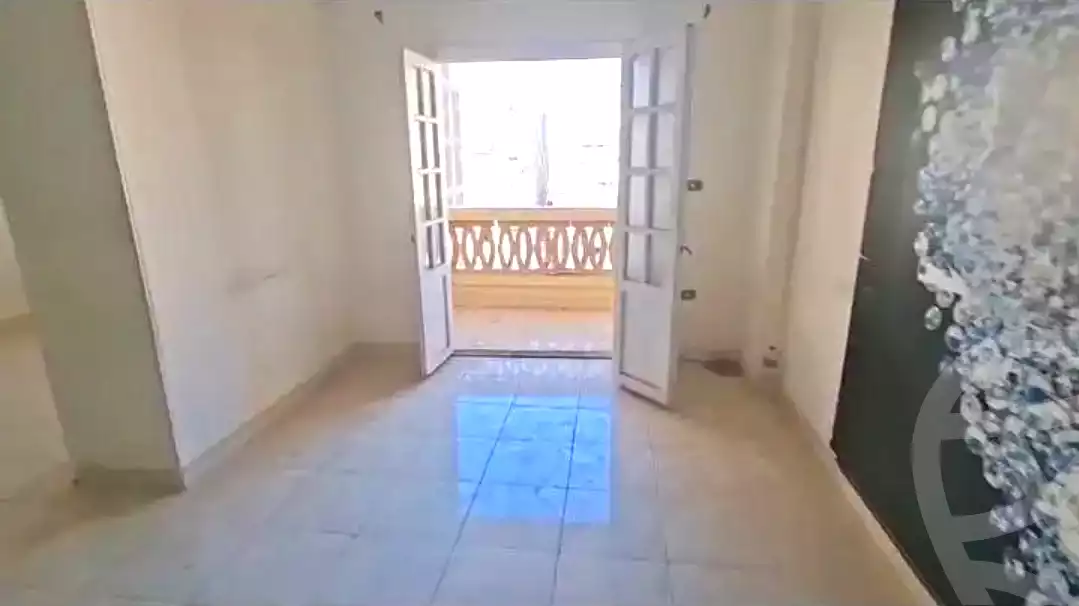 https://aqarmap.com.eg/ar/listing/6842270-for-sale-alexandria-sydy-bshr-sydy-bshr-bhry-ali-hipa-st