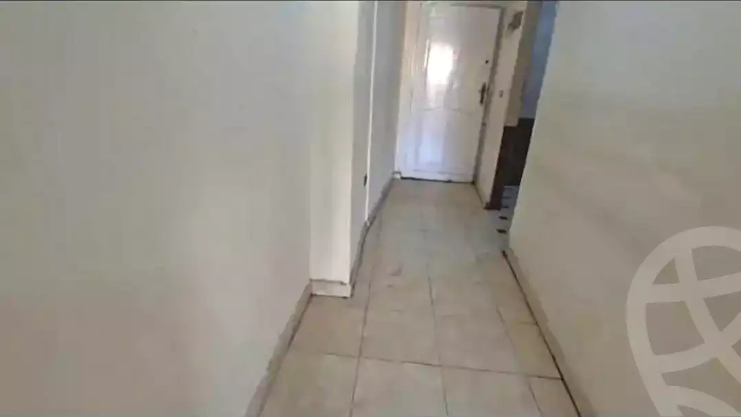 https://aqarmap.com.eg/ar/listing/6842270-for-sale-alexandria-sydy-bshr-sydy-bshr-bhry-ali-hipa-st