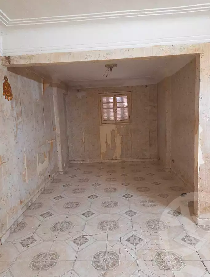 https://aqarmap.com.eg/ar/listing/6842347-for-sale-alexandria-bakoos-cinema-layla-st