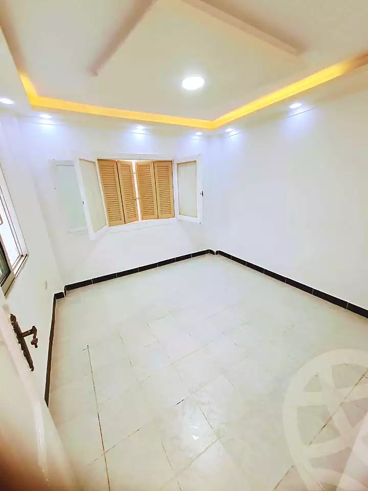 https://aqarmap.com.eg/ar/listing/6842510-for-sale-alexandria-al-agamy-shataa-el-nakheel