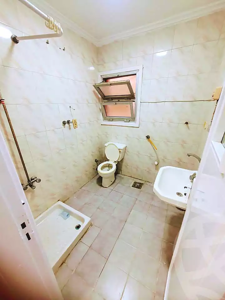 https://aqarmap.com.eg/ar/listing/6842510-for-sale-alexandria-al-agamy-shataa-el-nakheel