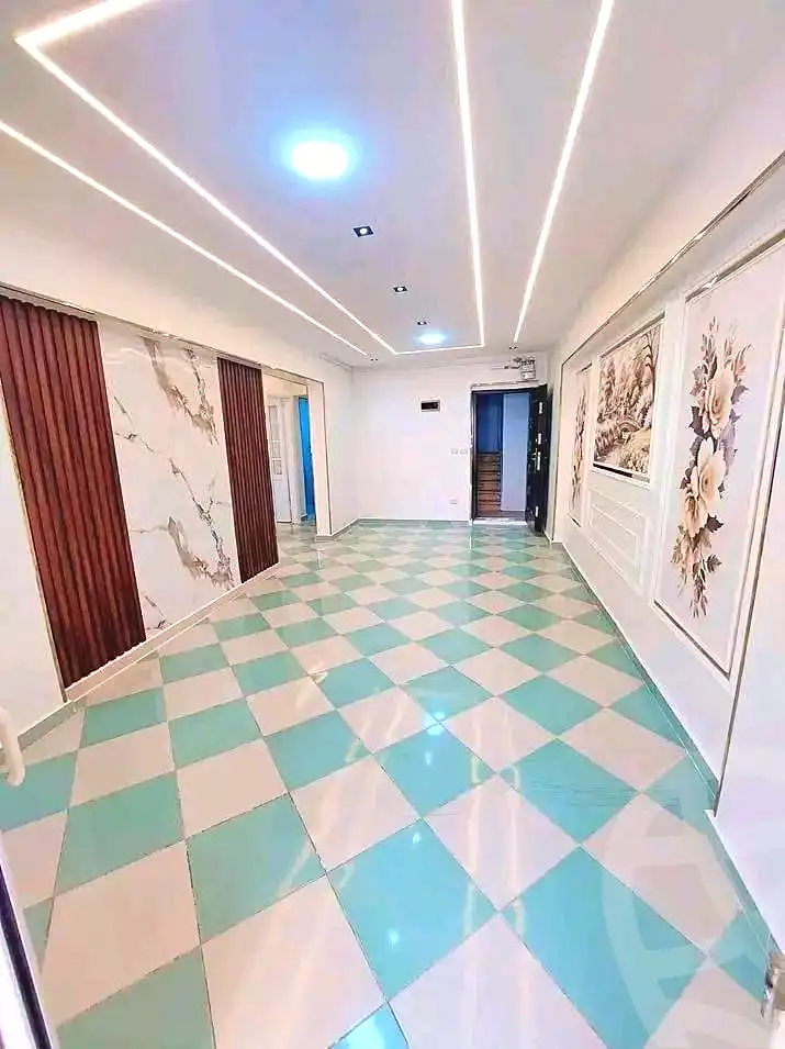 https://aqarmap.com.eg/ar/listing/6842730-for-sale-alexandria-sydy-bshr-sydy-bshr-bhry-shr-khld-bn-lwlyd