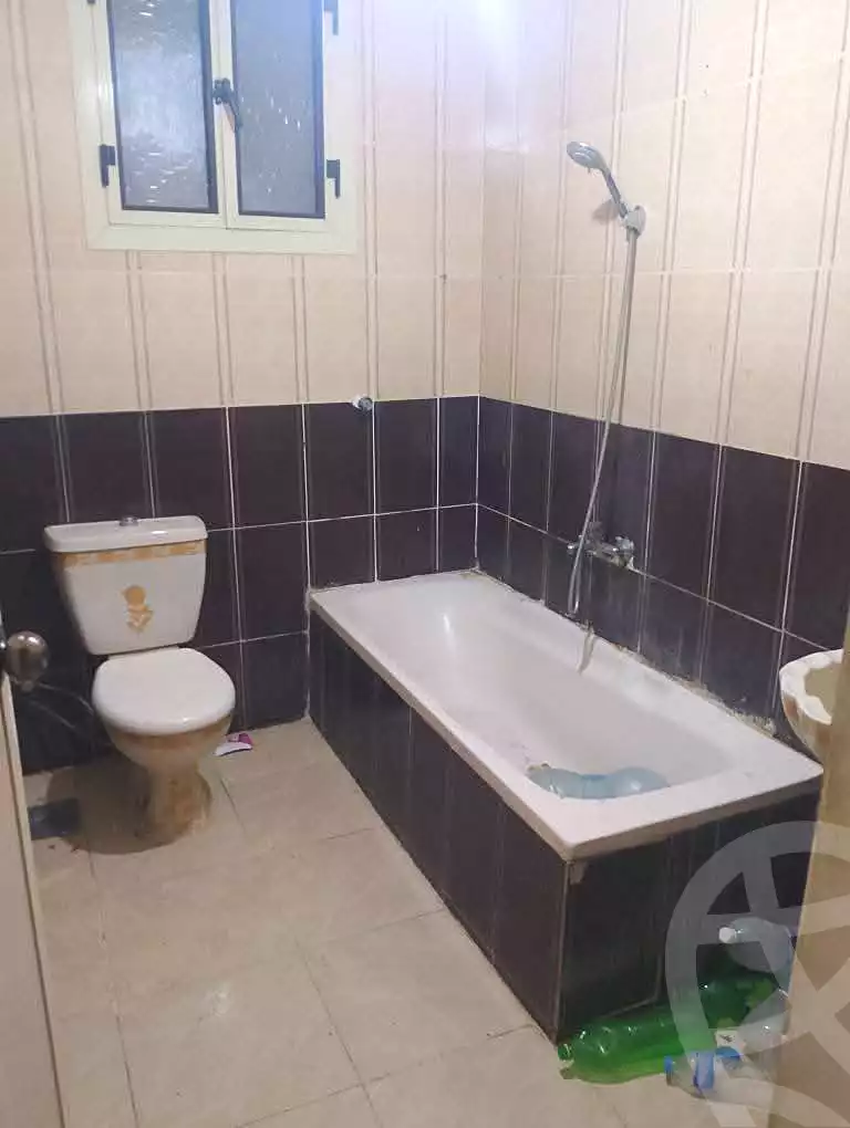 https://aqarmap.com.eg/ar/listing/6843014-for-rent-alexandria-al-agamy-bw-ywsf
