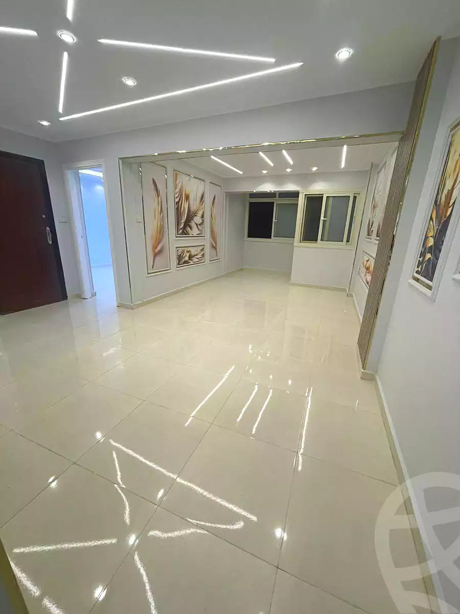 https://aqarmap.com.eg/en/listing/6843136-for-sale-alexandria-el-mandara-alex-el-mandara-bahri