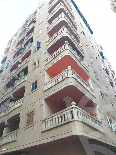 https://aqarmap.com.eg/en/listing/6843231-for-sale-alexandria-al-agamy-el-hanouvel-hussein-waly-st