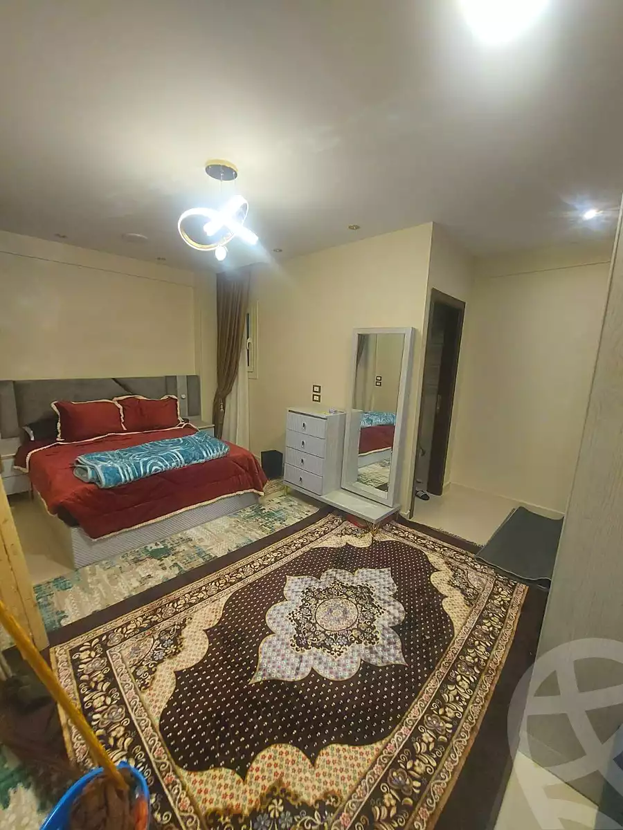 https://aqarmap.com.eg/en/listing/6843417-for-sale-cairo-helwan-el-shareaa-el-sharby-st