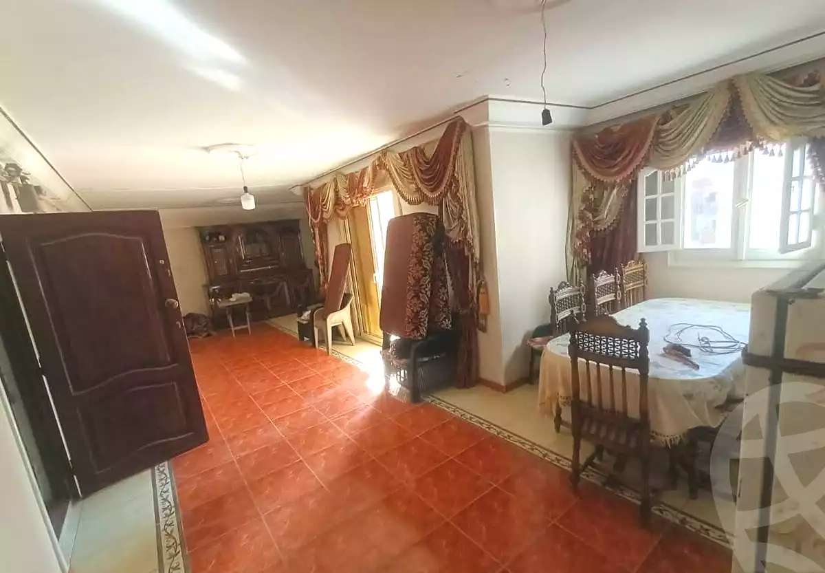 https://aqarmap.com.eg/ar/listing/6843499-for-sale-alexandria-sydy-bshr-sydy-bshr-bhry-khalil-hamada-st