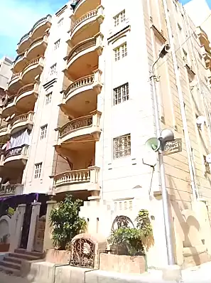 https://aqarmap.com.eg/en/listing/6843541-for-sale-alexandria-al-agamy-shataa-el-nakheel
