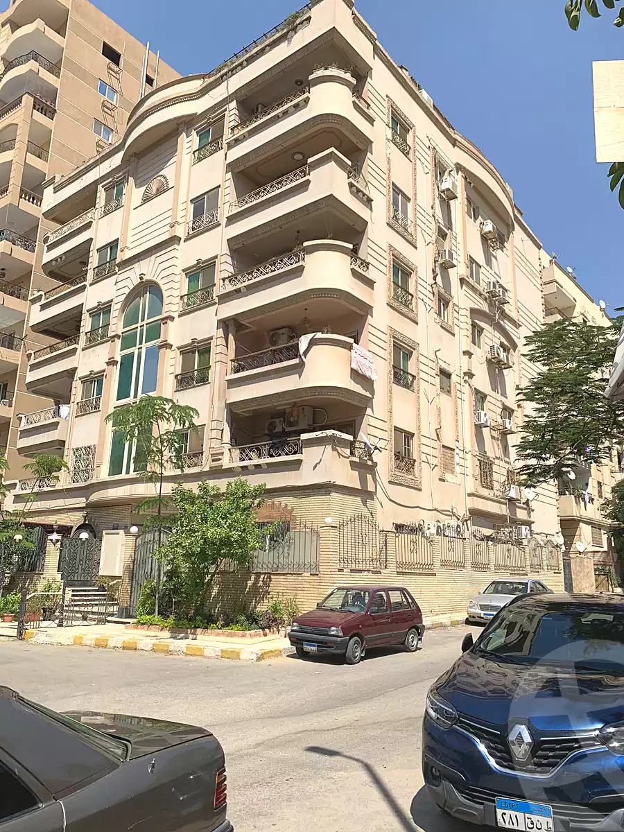 https://aqarmap.com.eg/ar/listing/6829124-for-sale-cairo-nasr-city-9th-zone-dr-ibrahim-nagy-st