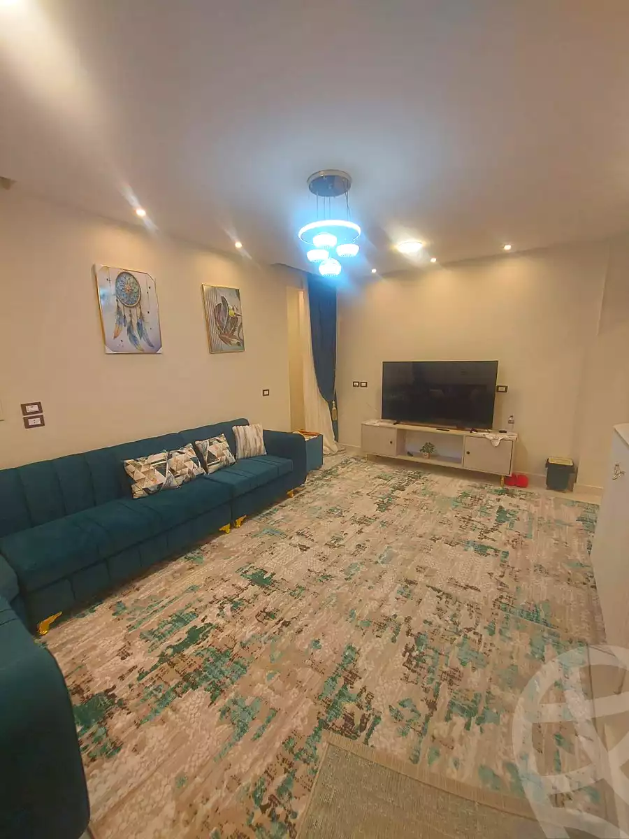 https://aqarmap.com.eg/ar/listing/6843691-for-sale-cairo-helwan-el-shareaa-el-sharby-st