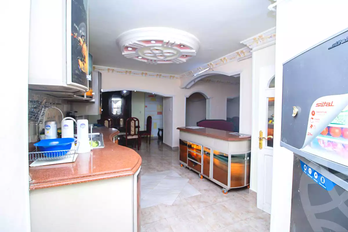 https://aqarmap.com.eg/en/listing/6843955-for-sale-alexandria-lauran
