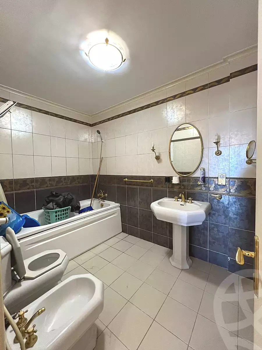 https://aqarmap.com.eg/en/listing/6844011-for-sale-alexandria-el-montazah-sheraton-towers
