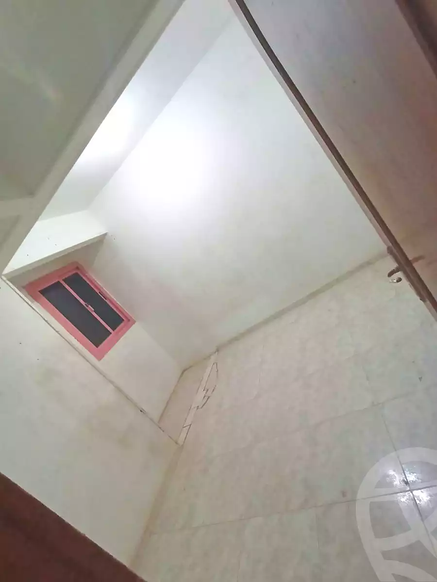 https://aqarmap.com.eg/ar/listing/6844085-for-sale-cairo-helwan-helwan-el-sharkeya-thabit-basha-st