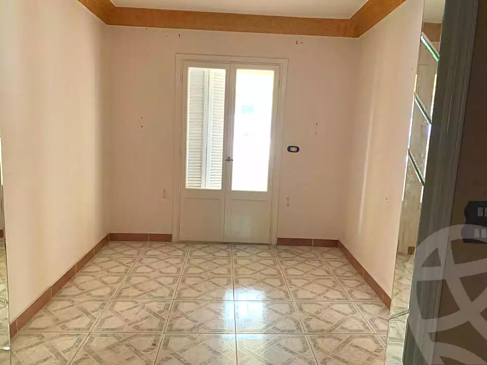 https://aqarmap.com.eg/en/listing/6844109-for-rent-alexandria-moharram-bey