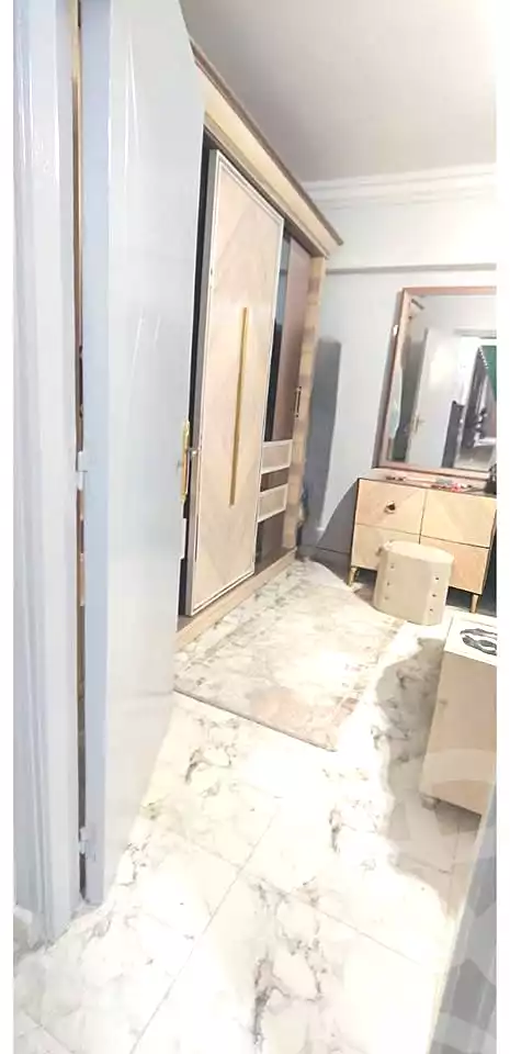 https://aqarmap.com.eg/ar/listing/6844133-for-sale-alexandria-al-agamy-el-hanouvel-el-salam-st