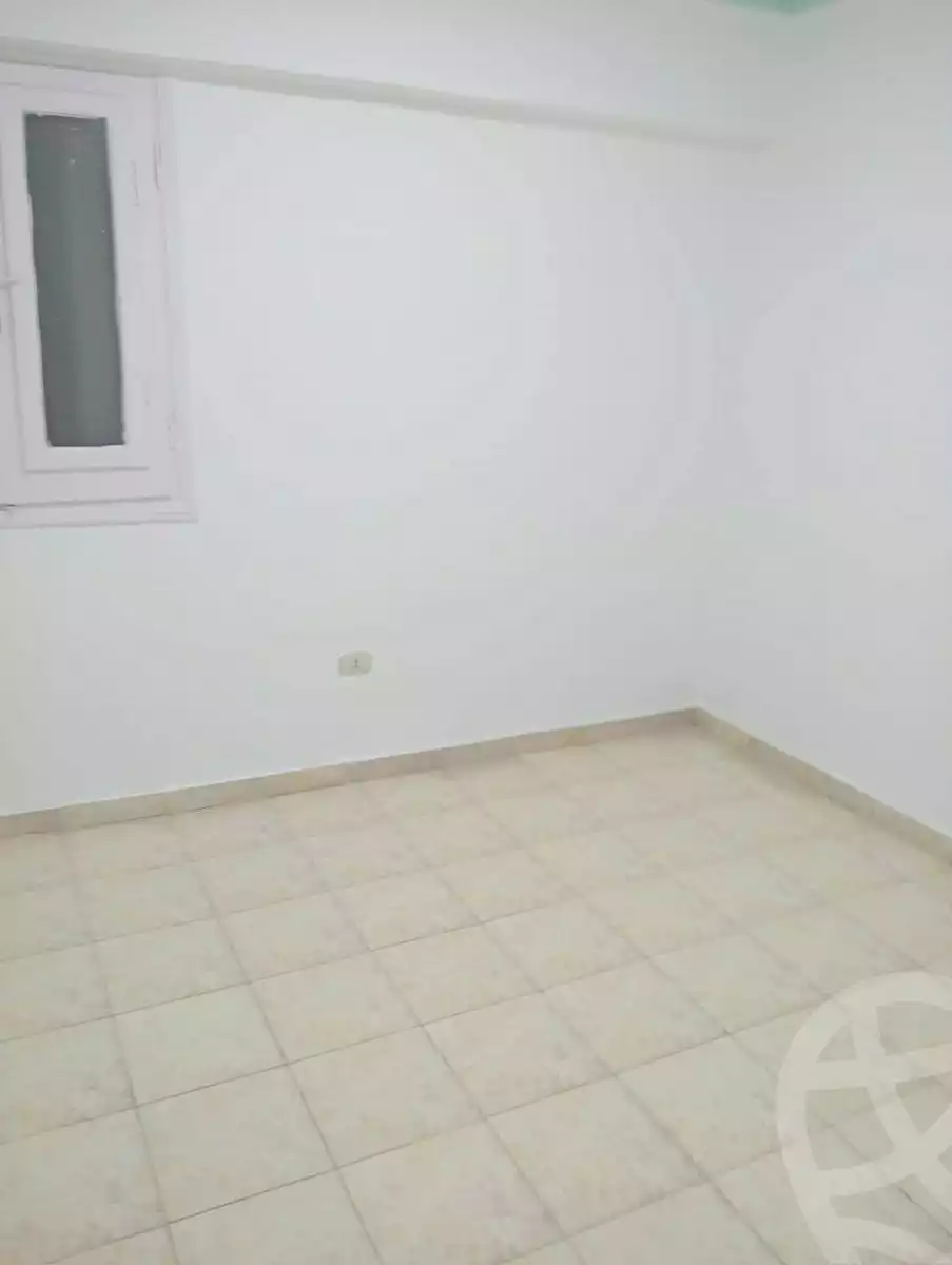 https://aqarmap.com.eg/ar/listing/6844268-for-sale-alexandria-al-agamy-shataa-el-nakheel