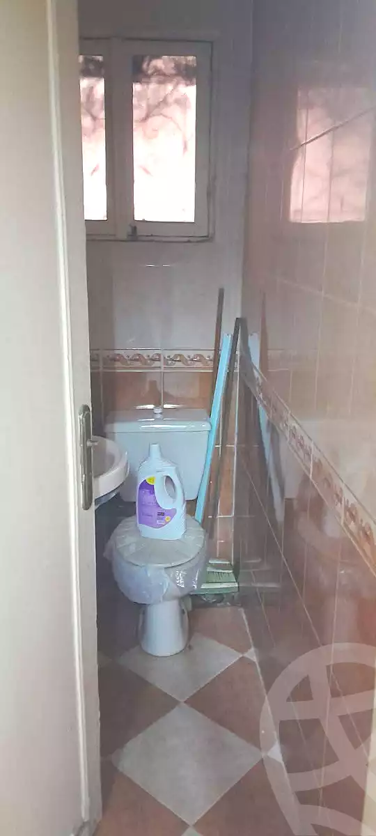 https://aqarmap.com.eg/en/listing/6844314-for-sale-cairo-helwan-helwan-el-sharkeya-heidar-st