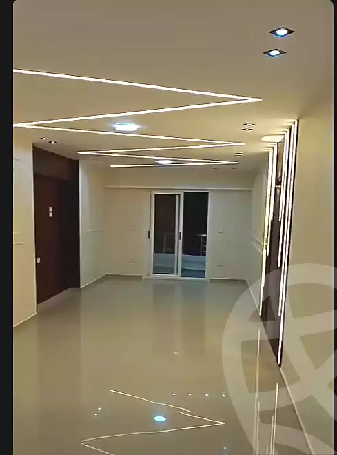 https://aqarmap.com.eg/ar/listing/6844420-for-sale-alexandria-sydy-bshr-sydy-bshr-bhry-shr-mhmwd-l-yswy