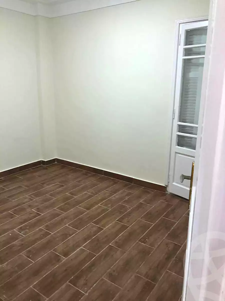 https://aqarmap.com.eg/ar/listing/6844463-for-sale-alexandria-camp-cesar