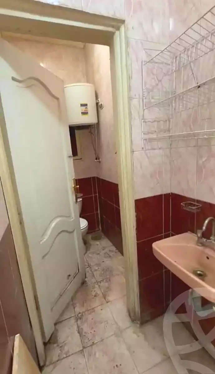 https://aqarmap.com.eg/en/listing/6844493-for-rent-cairo-el-zaytun-hlmy-lzytwn