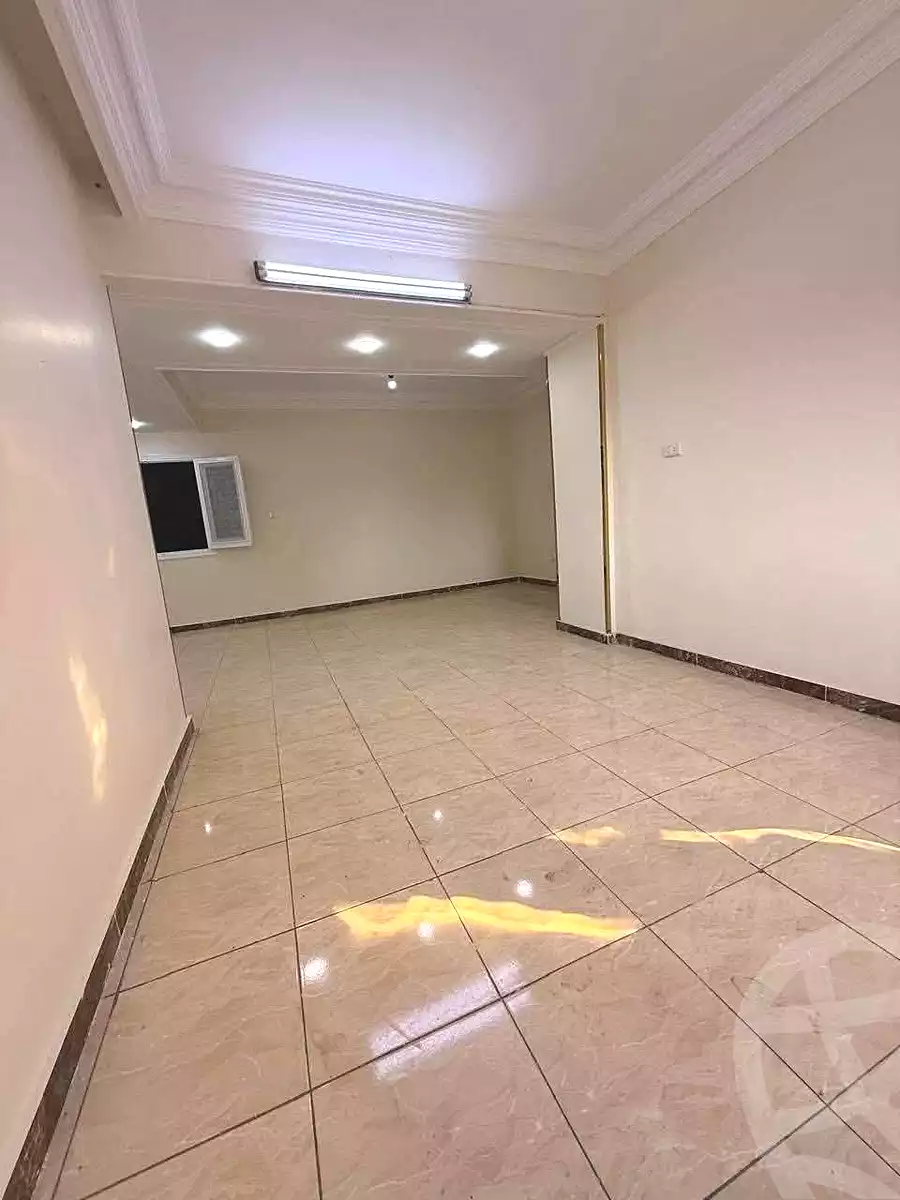 https://aqarmap.com.eg/ar/listing/6844992-for-sale-cairo-helwan-mnshy-yn-hlwn-mansour-st