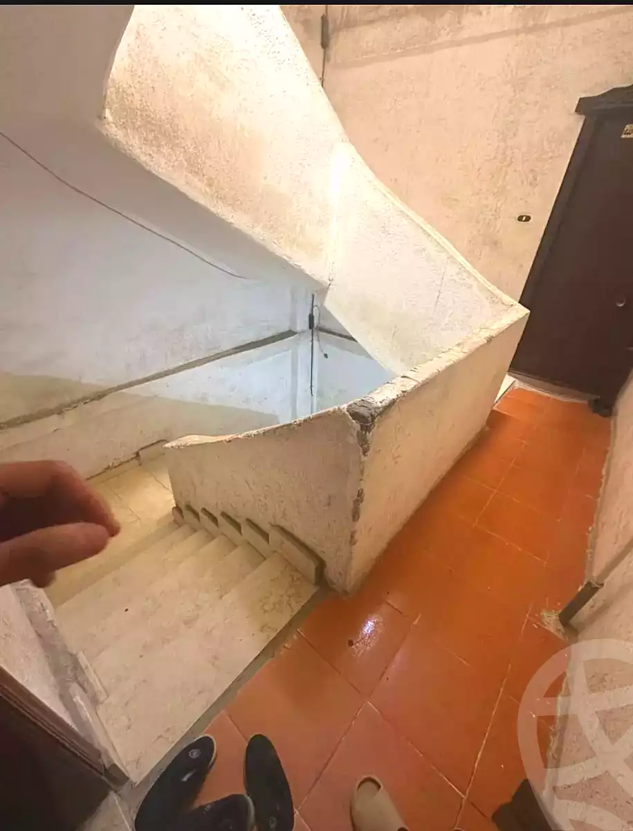 https://aqarmap.com.eg/ar/listing/6845015-for-sale-alexandria-al-agamy-el-hanouvel