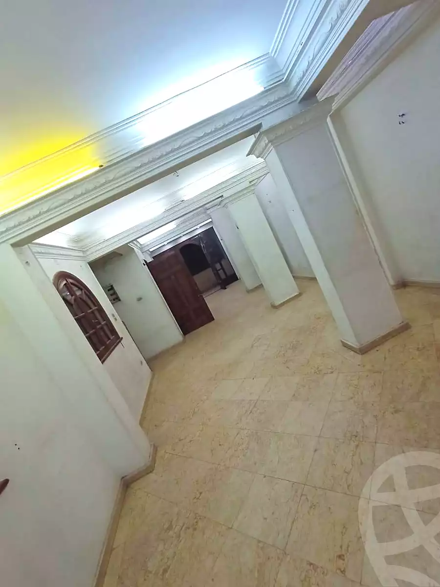 https://aqarmap.com.eg/en/listing/6845038-for-sale-cairo-helwan-helwan-el-sharkeya-thabit-basha-st