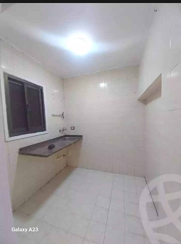 https://aqarmap.com.eg/en/listing/6845094-for-sale-alexandria-al-agamy-shataa-el-nakheel-street-49