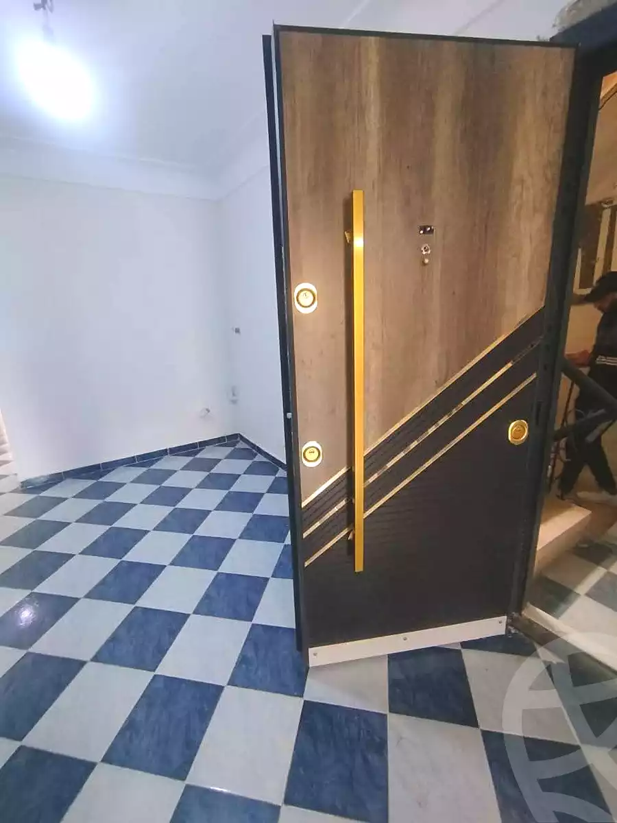 https://aqarmap.com.eg/en/listing/6845123-for-sale-alexandria-al-agamy-el-hanouvel