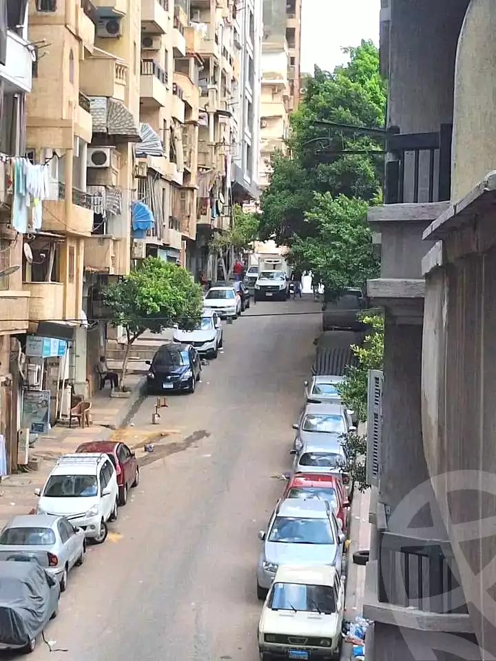 https://aqarmap.com.eg/en/listing/6845506-for-sale-alexandria-sydy-bshr-sydy-bshr-bhry-street-16