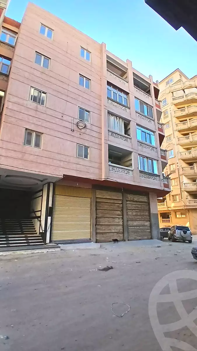 https://aqarmap.com.eg/ar/listing/6845588-for-sale-alexandria-al-agamy-lbytsh-bianchiii