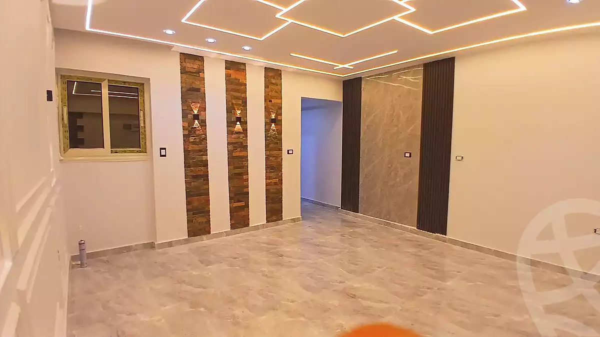https://aqarmap.com.eg/ar/listing/6845588-for-sale-alexandria-al-agamy-lbytsh-bianchiii