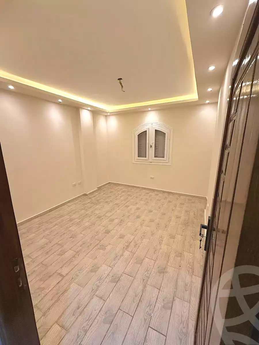 https://aqarmap.com.eg/ar/listing/6845821-for-sale-alexandria-al-agamy-lbytsh-el-hanafeya-st