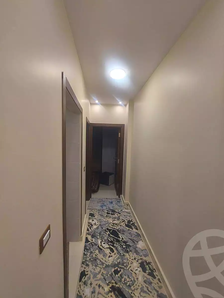 https://aqarmap.com.eg/ar/listing/6846063-for-sale-cairo-helwan-el-shareaa-el-sharby-st