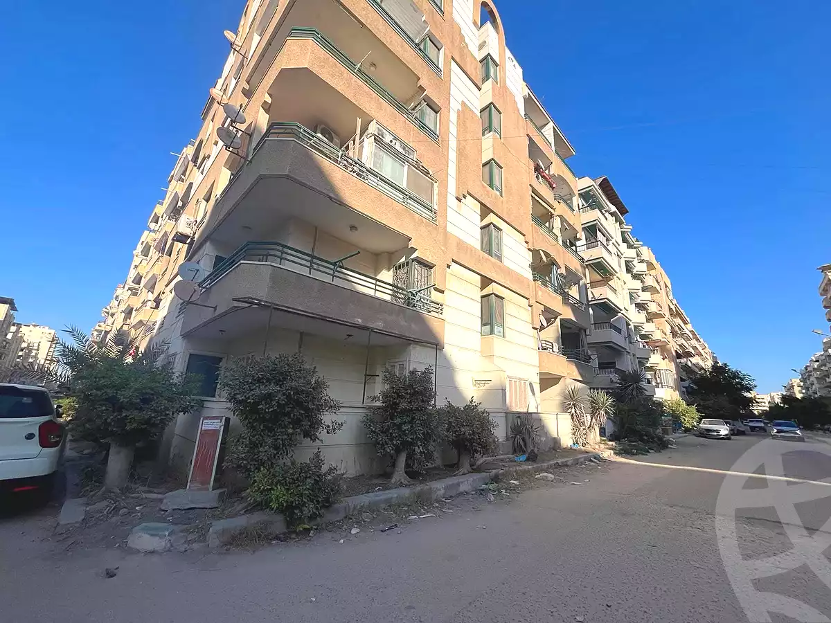 https://aqarmap.com.eg/ar/listing/6846078-for-sale-alexandria-al-agamy-shataa-el-nakheel