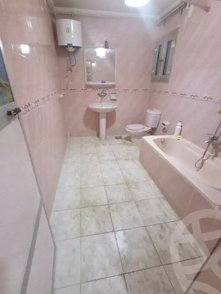 https://aqarmap.com.eg/ar/listing/6846293-for-sale-alexandria-al-agamy-lbytsh