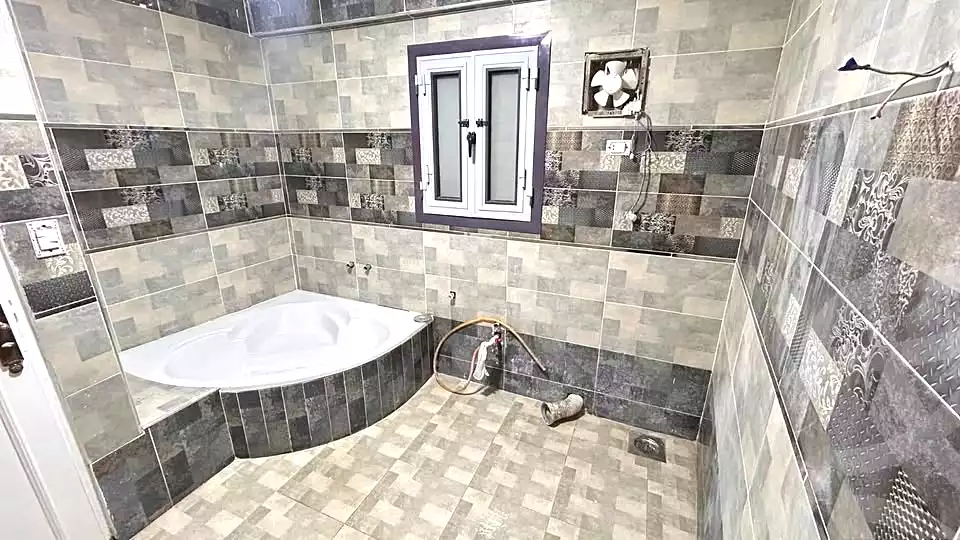 https://aqarmap.com.eg/en/listing/6846316-for-sale-alexandria-al-agamy-lbytsh-el-hanafeya-st