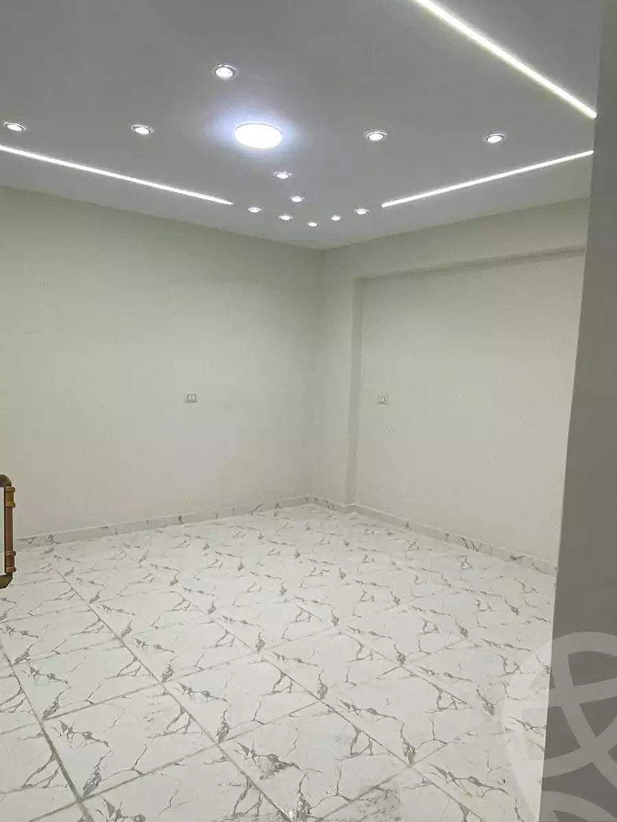 https://aqarmap.com.eg/en/listing/6846404-for-sale-alexandria-al-agamy-el-hanouvel-abo-el-shawareb-st