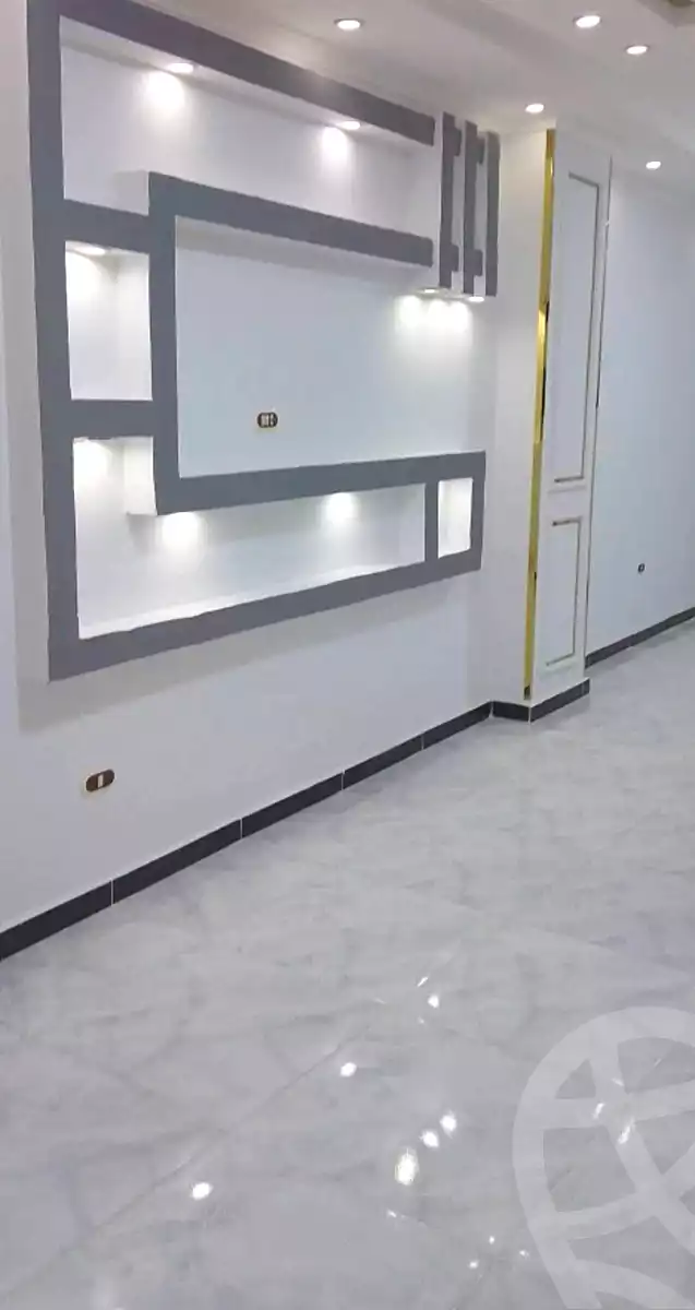 https://aqarmap.com.eg/ar/listing/6846567-for-sale-alexandria-sydy-bshr-sydy-bshr-qbly