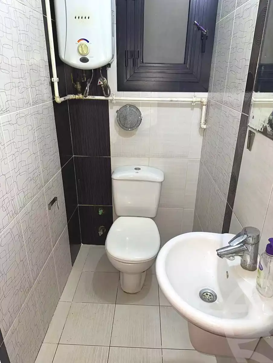 https://aqarmap.com.eg/ar/listing/6846586-for-rent-alexandria-el-mandara