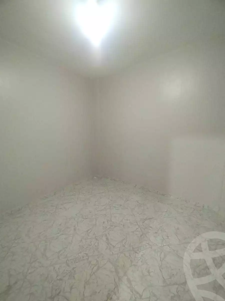 https://aqarmap.com.eg/ar/listing/6846913-for-sale-alexandria-alhadara-new-el-hadra
